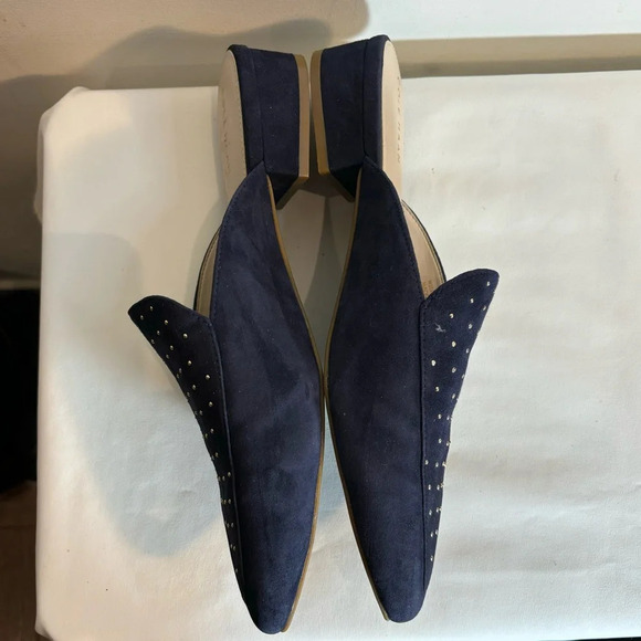 COLE HAAN Sz 8B Mules Navy Suede Golden Tone Rounded Studs Almond Toe Slip On - Picture 5 of 9